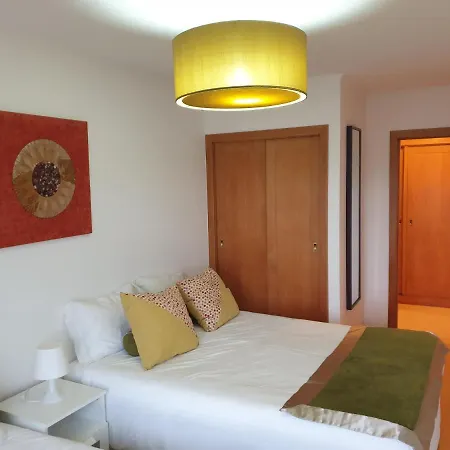 Welcome Here Parque Lumiar 1 Apartment Lissabon