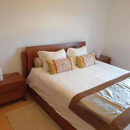 Welcome Here Parque Lumiar 1 Apartment Lissabon