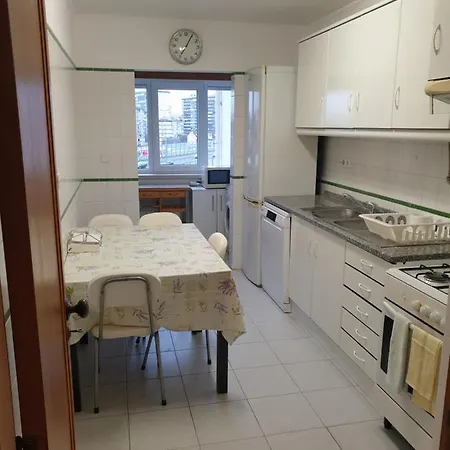 Welcome Here Parque Lumiar 1 Apartament Lizbona